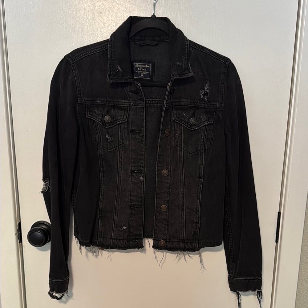 Abercrombie & Fitch Black Jean Jacket Classic Distressed